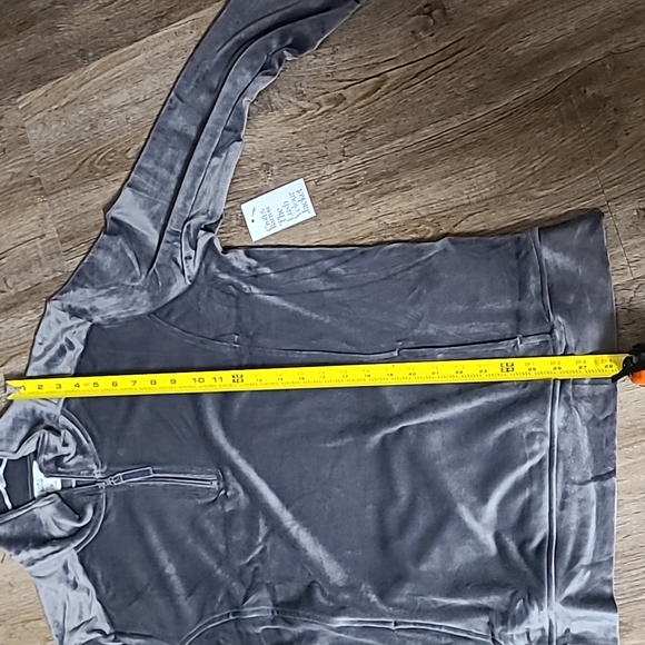 CROFT & BARROW WOMENS PLUS SIZE LUSH VELOUR 1/4 ZIP JACKET SIZE XL GRAY - Picture 9 of 9